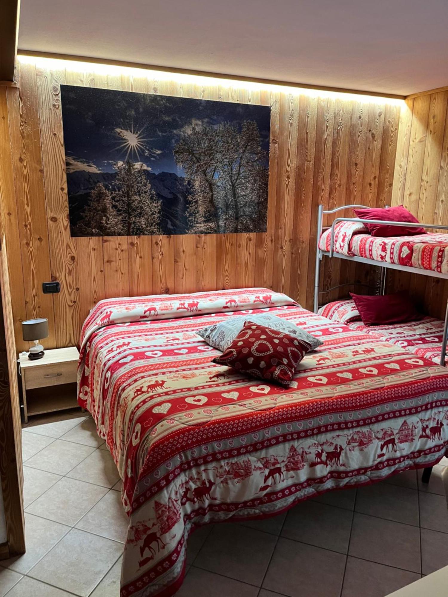 Appartamento Residenze Vezza - La Corteccia- Vezza dʼOglio Esterno foto